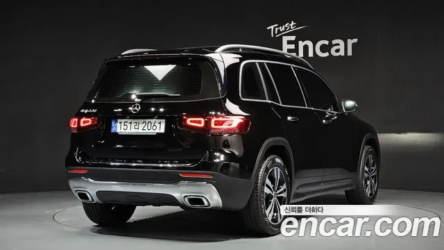 Mercedes-Benz GLB-Class 2021 — фото 2