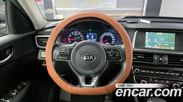 Kia K5 2016 — фото 12