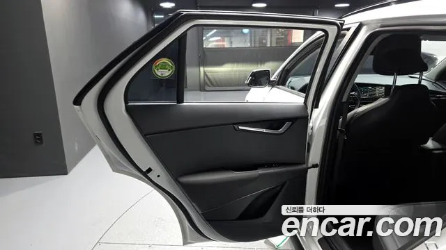 Kia Niro 2022 — фото 15