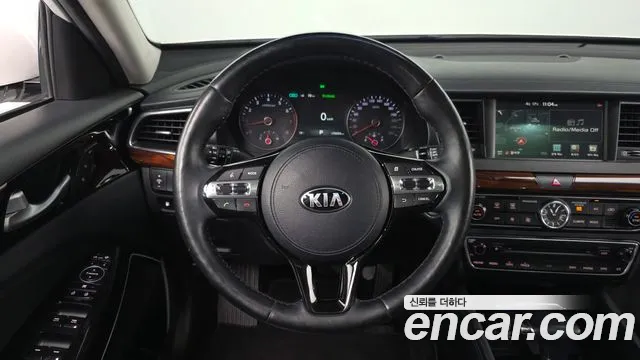 Kia K7 2016 — фото 14