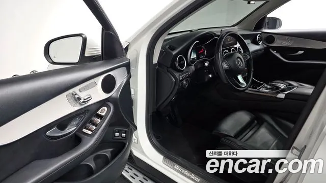 Mercedes-Benz GLC-Class 2019 — фото 12