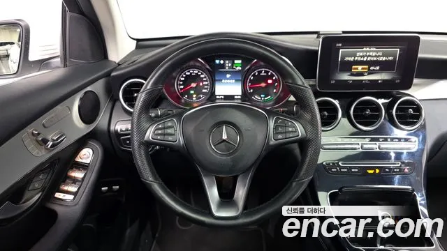 Mercedes-Benz GLC-Class 2019 — фото 18