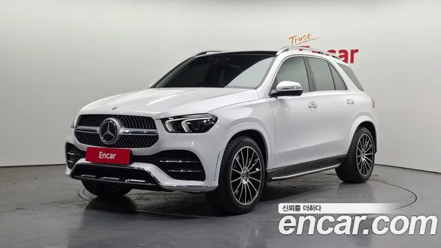 Mercedes-Benz GLE-Class 2023 — фото 1