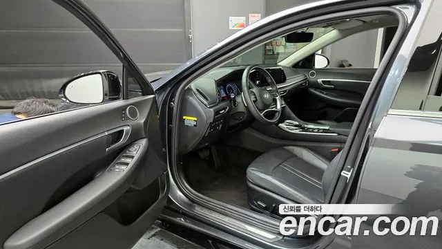Hyundai Sonata 2020 — фото 10