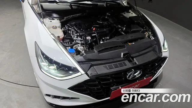 Hyundai Sonata 2022 — фото 6