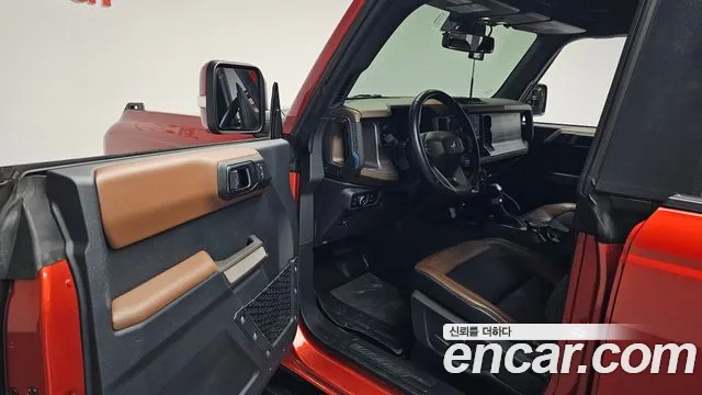 Ford Bronco 2023 — фото 13