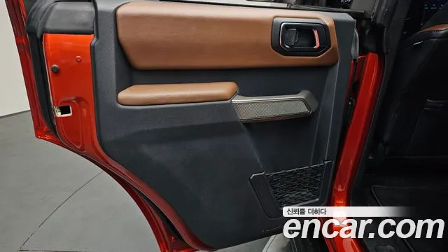 Ford Bronco 2023 — фото 15