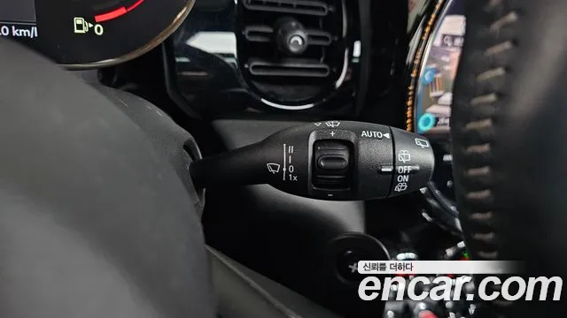 Mini Cooper 2022 — фото 14