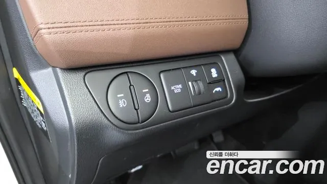 Hyundai Starex 2021 — фото 13
