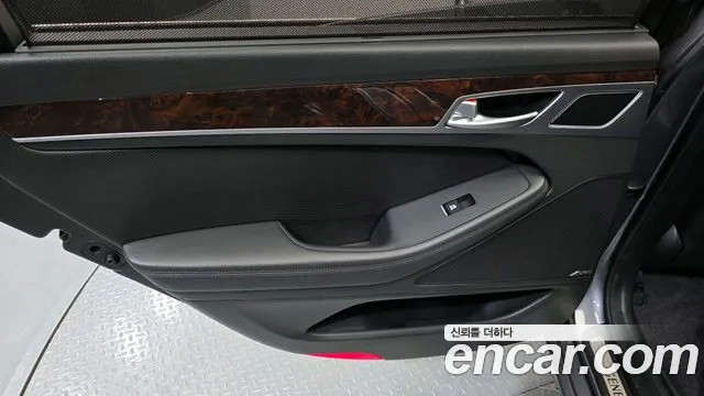 Hyundai Genesis 2016 — фото 15