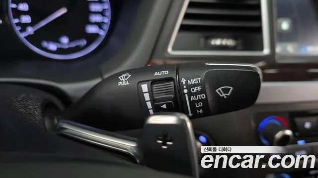 Hyundai Genesis 2016 — фото 17