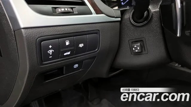 Hyundai Genesis 2016 — фото 18