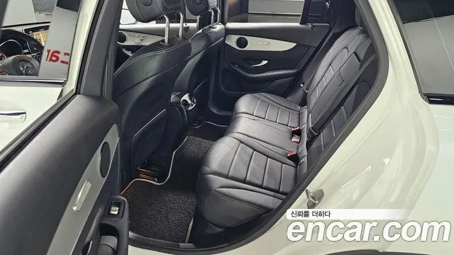 Mercedes-Benz GLC-Class 2018 — фото 17
