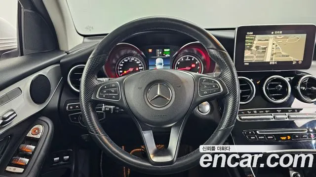 Mercedes-Benz GLC-Class 2018 — фото 19