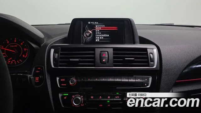 BMW 1-Series 2017 — фото 13
