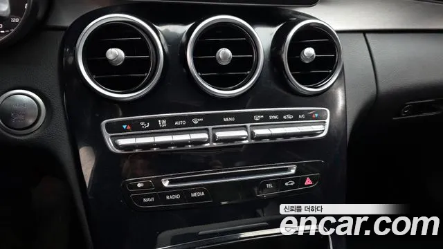 Mercedes-Benz C-Class 2016 — фото 18