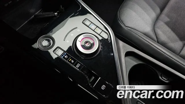 Kia Niro 2022 — фото 12