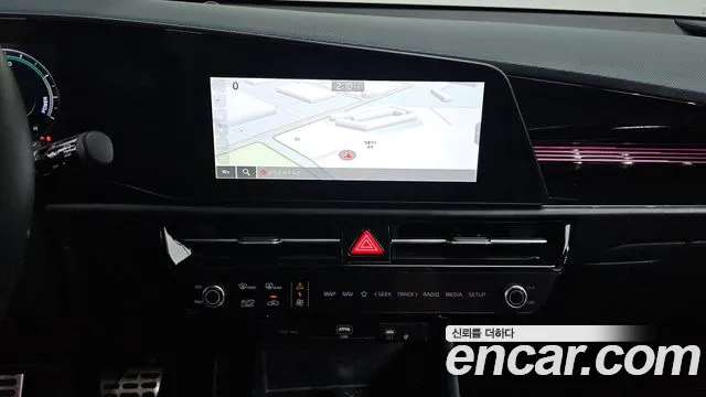 Kia Niro 2022 — фото 18