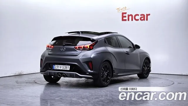 Hyundai Veloster 2018 — фото 2