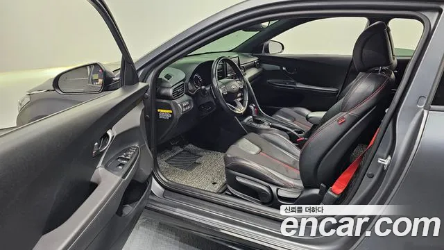 Hyundai Veloster 2018 — фото 10
