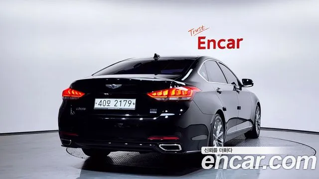 Hyundai Genesis 2015 — фото 2