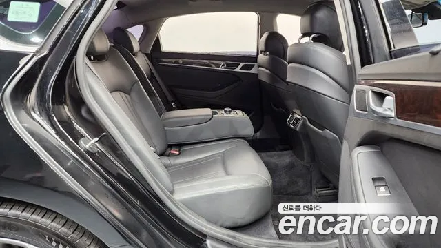 Hyundai Genesis 2015 — фото 11