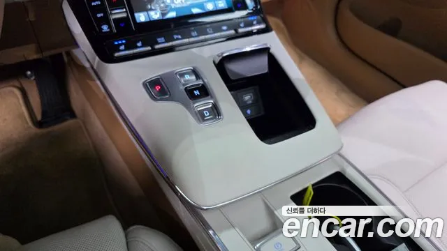 Hyundai Grandeur 2022 — фото 12