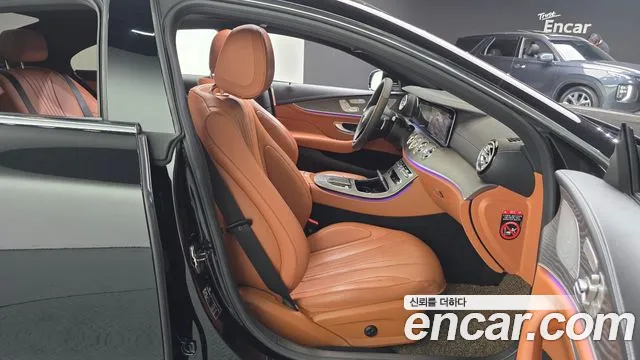 Mercedes-Benz CLS-Class 2023 — фото 12