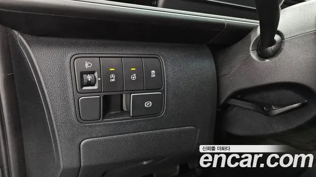 Hyundai Staria 2023 — фото 20