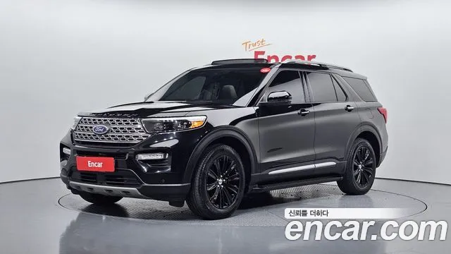 Ford Explorer 2020 — фото 1