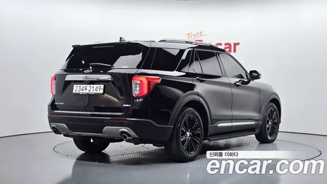 Ford Explorer 2020 — фото 2