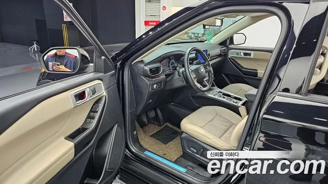 Ford Explorer 2020 — фото 13