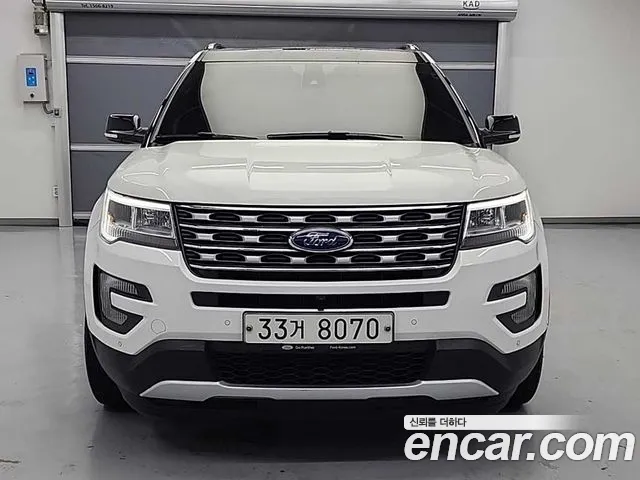Ford Explorer 2017 — фото 3