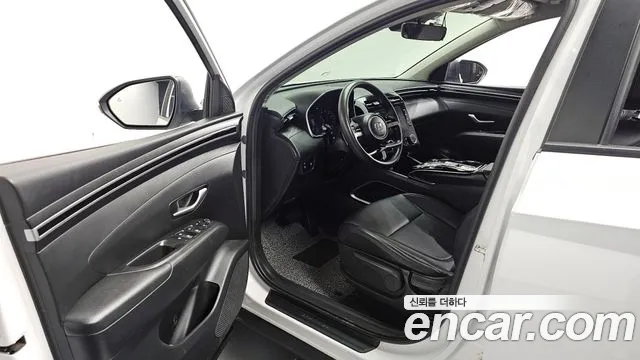Hyundai Tucson 2023 — фото 13