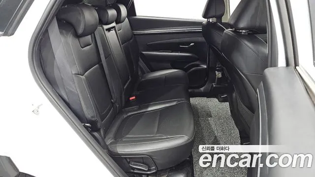 Hyundai Tucson 2023 — фото 17