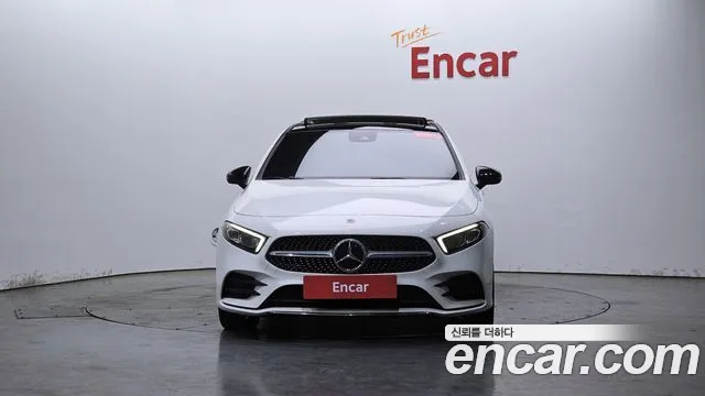 Mercedes-Benz A-Class 2022 — фото 2
