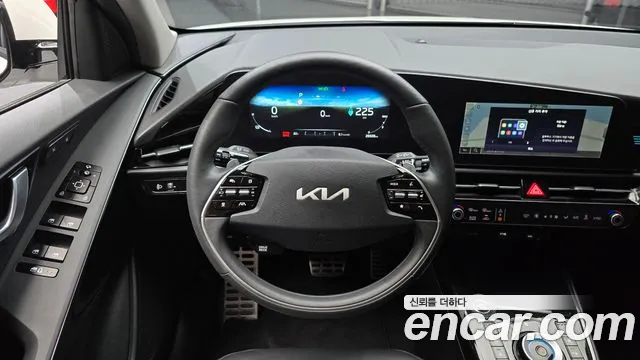 Kia Niro 2024 — фото 13