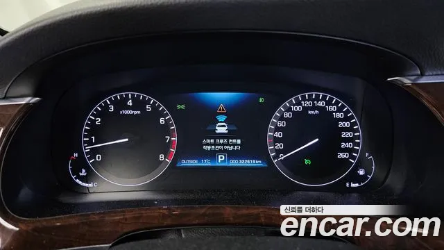 Hyundai Equus 2015 — фото 8