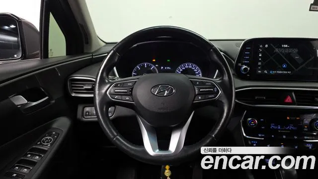 Hyundai Santafe 2019 — фото 19