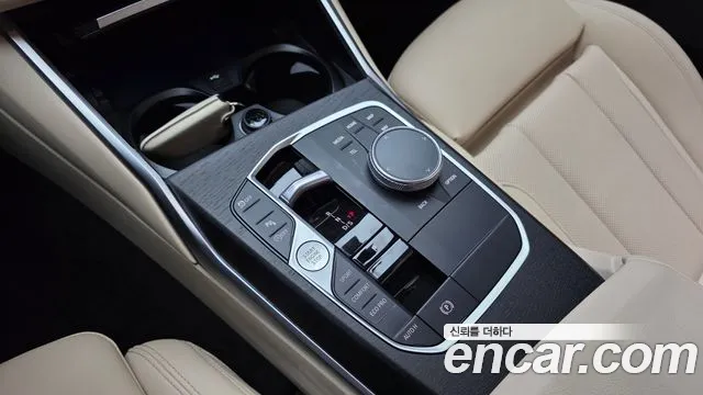BMW 3-Series 2023 — фото 12