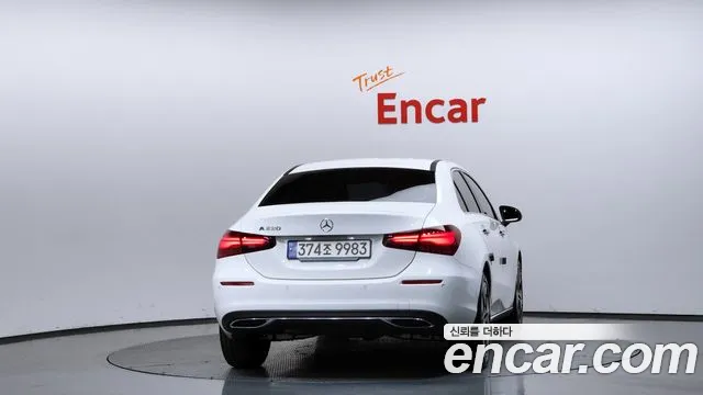 Mercedes-Benz A-Class 2025 — фото 3