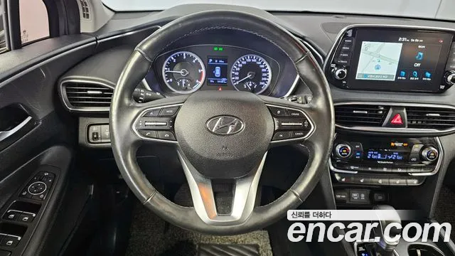 Hyundai Santafe 2019 — фото 19