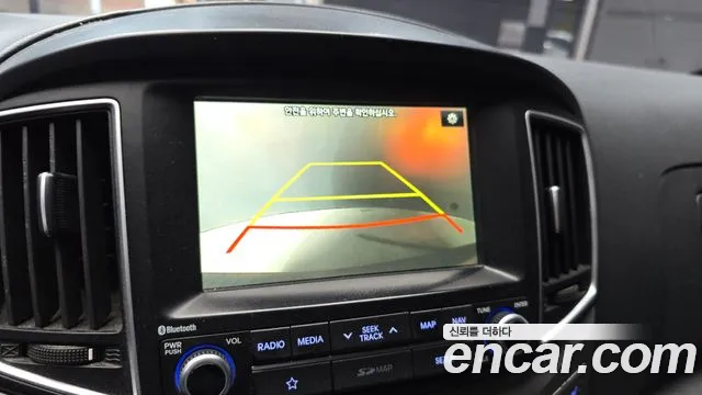 Hyundai Starex 2019 — фото 14