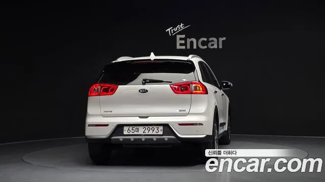 Kia Niro 2019 — фото 4