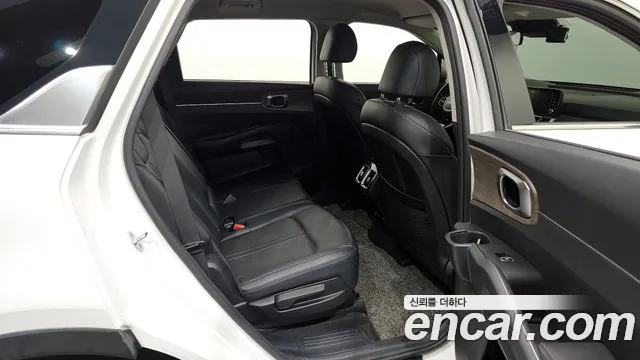 Kia Sorento 2022 — фото 18
