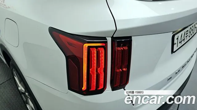 Kia Sorento 2022 — фото 9