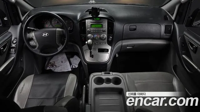Hyundai Starex 2013 — фото 10