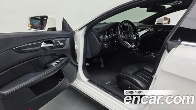 Mercedes-Benz CLS-Class 2016 — фото 10