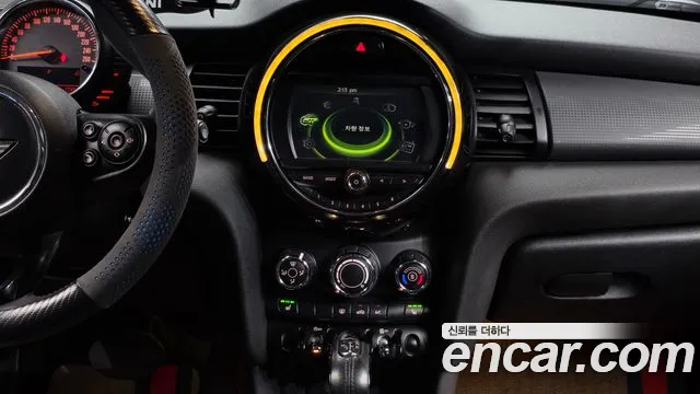Mini Cooper 2016 — фото 12