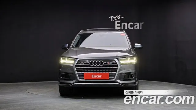 Audi Q7 2019 — фото 3